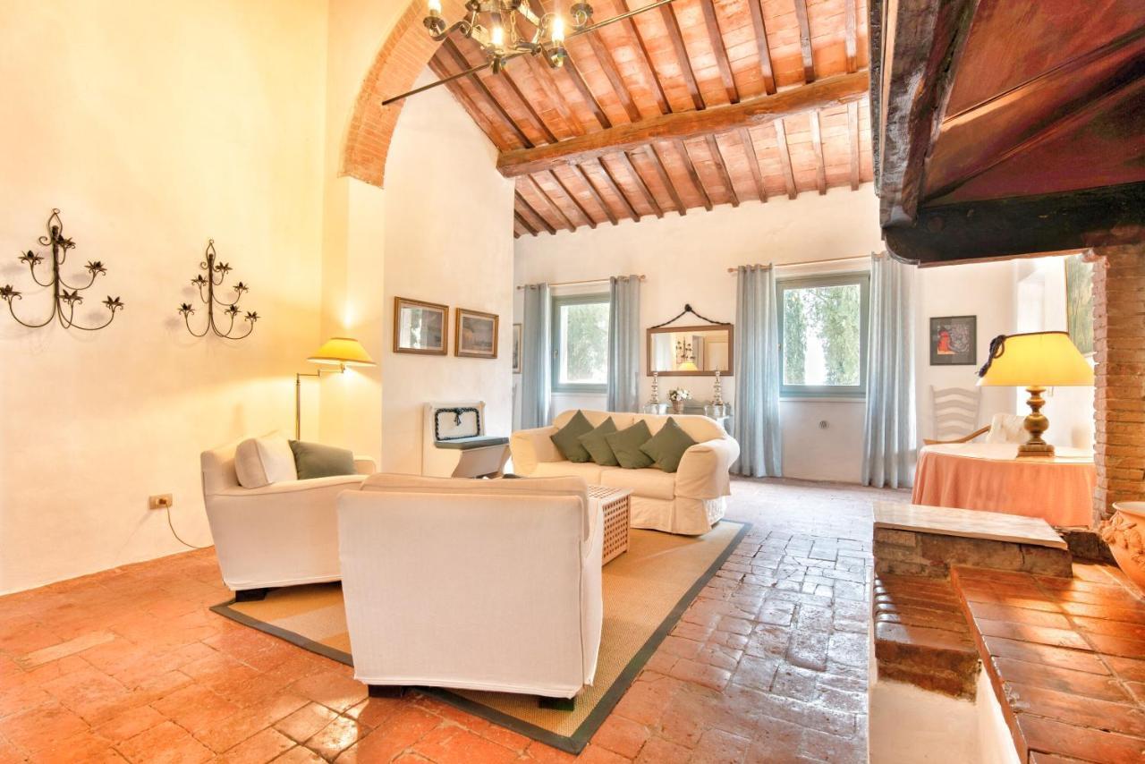 سان جيمينيانو Appartamenti Villa La Fonte المظهر الخارجي الصورة