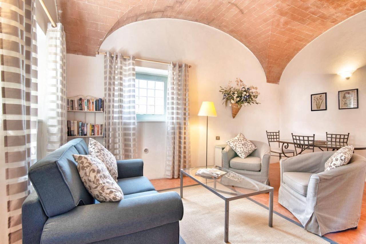 سان جيمينيانو Appartamenti Villa La Fonte المظهر الخارجي الصورة