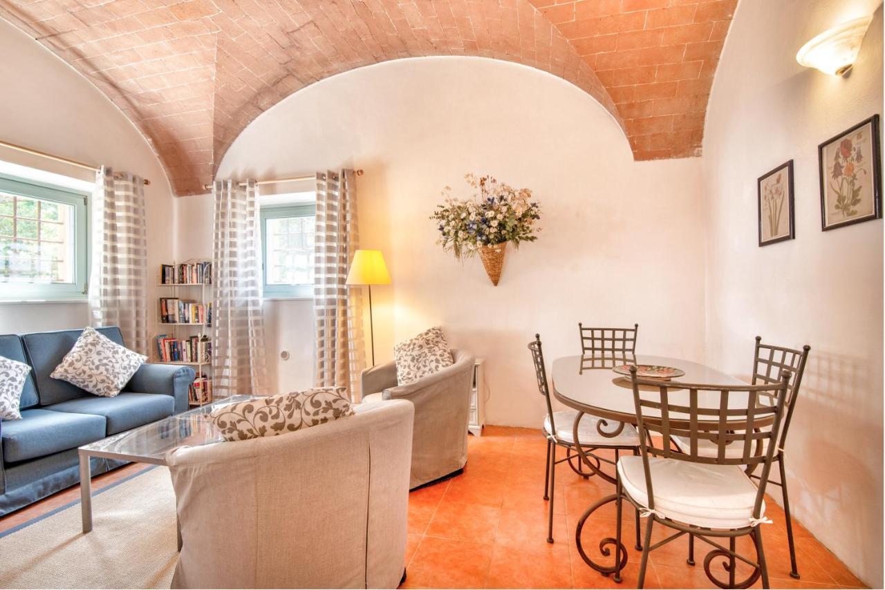 سان جيمينيانو Appartamenti Villa La Fonte المظهر الخارجي الصورة