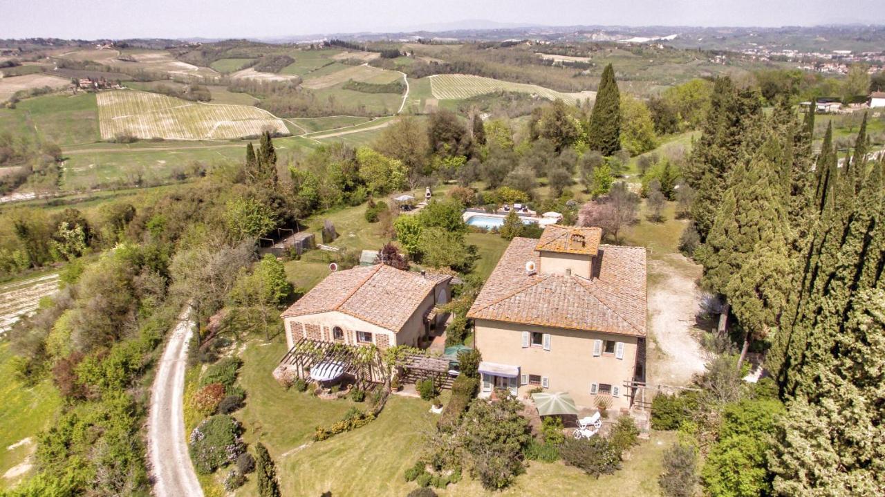 سان جيمينيانو Appartamenti Villa La Fonte المظهر الخارجي الصورة