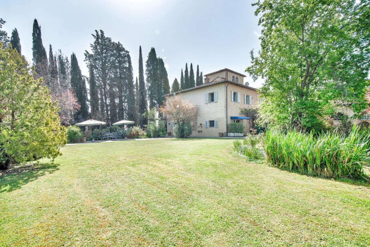 سان جيمينيانو Appartamenti Villa La Fonte المظهر الخارجي الصورة